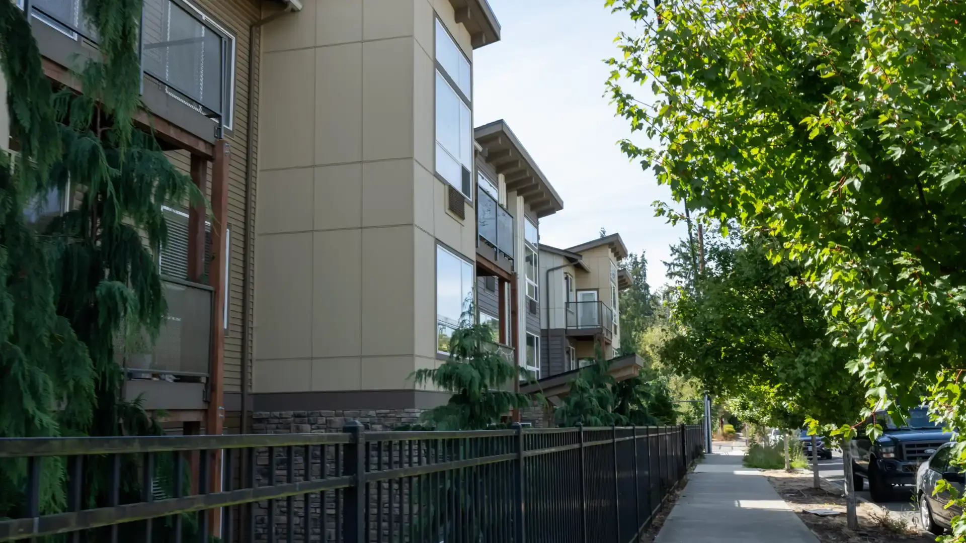 Avalon North Creek multifamily project by Edison Electric