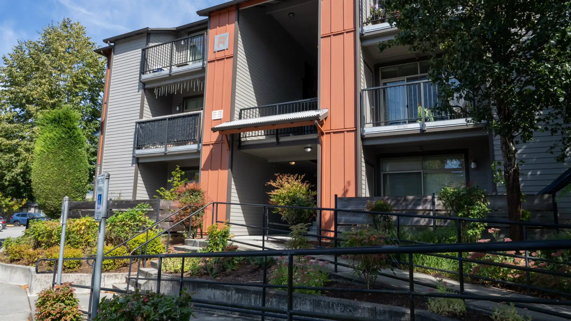 Bailey Farm multifamily project by Edison Electric