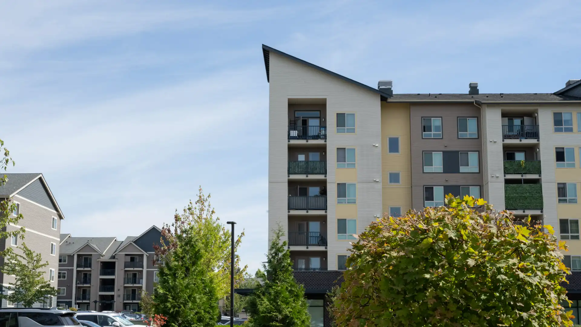 Uptown Square multifamily project by Edison Electric